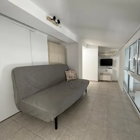 Apartment Seaside 3 *